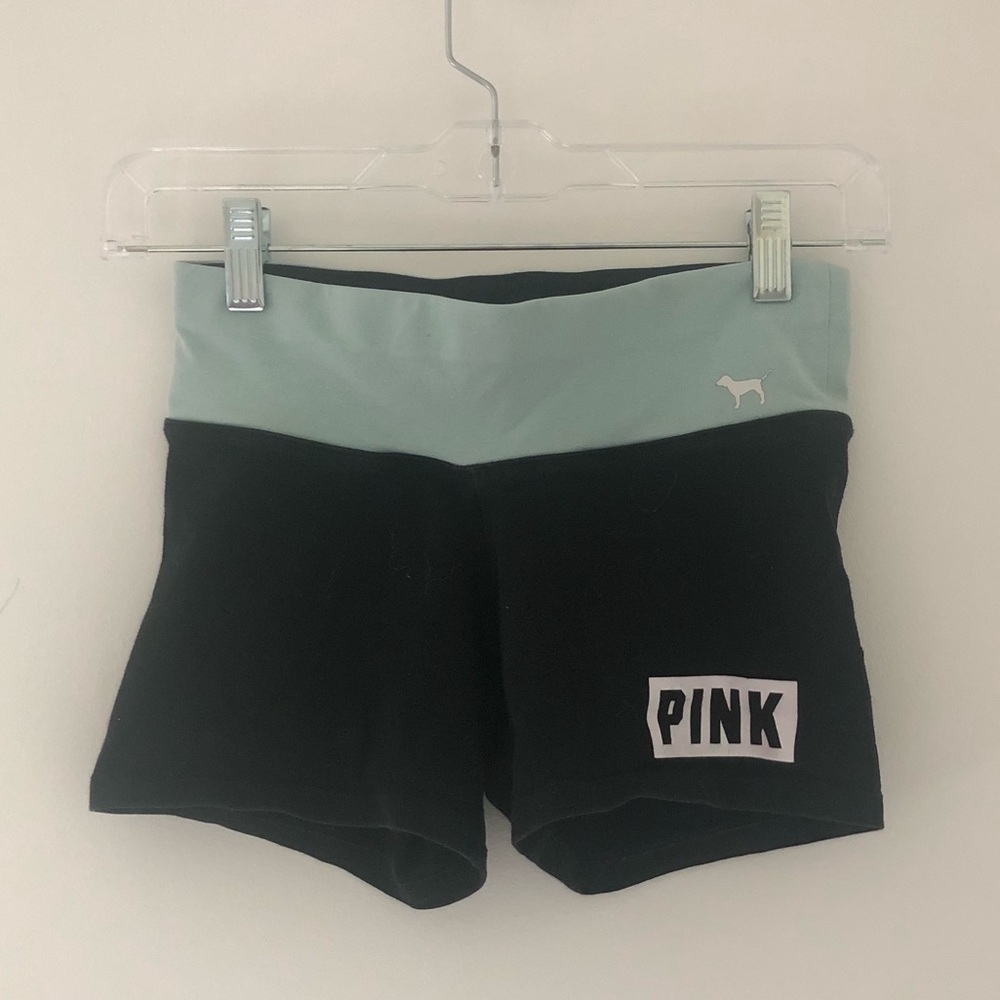 Pink elastic shorts